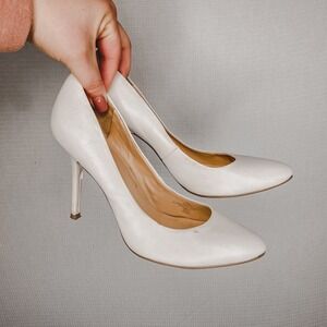 Liz Claiborne | White Classic Heels Pumps 9.5‎